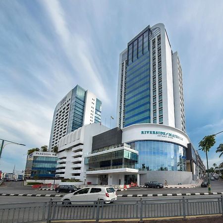 Astana Wing - Riverside Majestic Hotel Kuching Esterno foto
