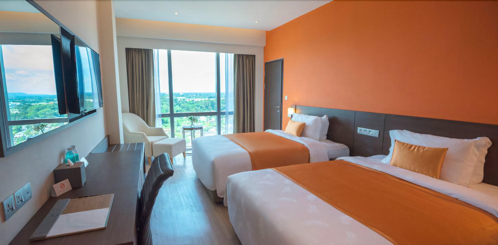 Astana Wing - Riverside Majestic Hotel Kuching Esterno foto